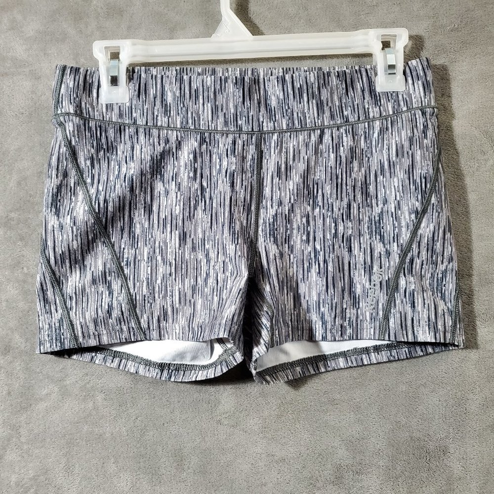 Reebok  CrossFit/Training/Exercise/Running Booty Shorts Gray Heather Siz…